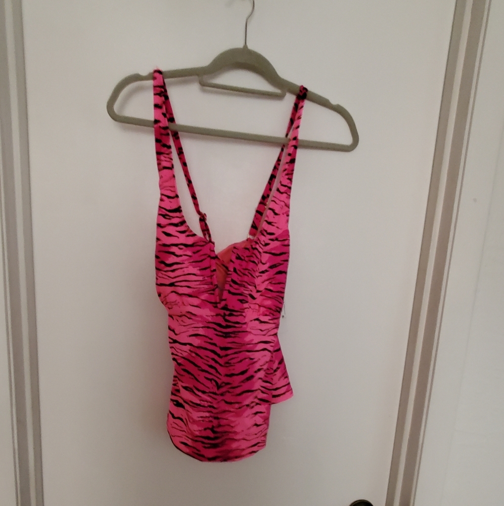 NEW SWIMSUIT 2 PIECE